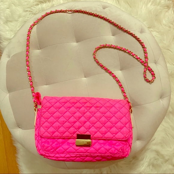 pink handbags